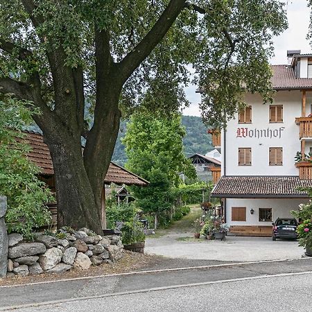 Ferienwohnung Wohnhof Algund Exterior foto